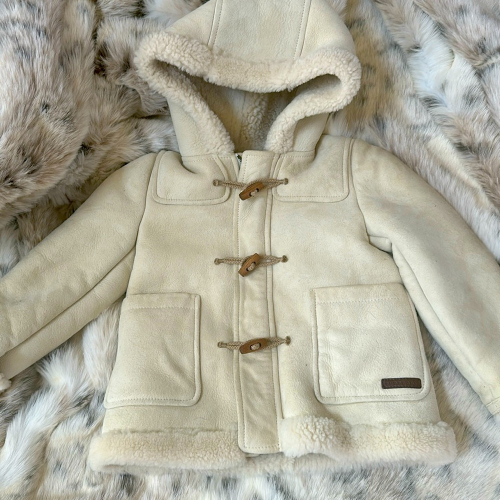 BURBERRY SHEARLING TOGGLE COAT JACKET
